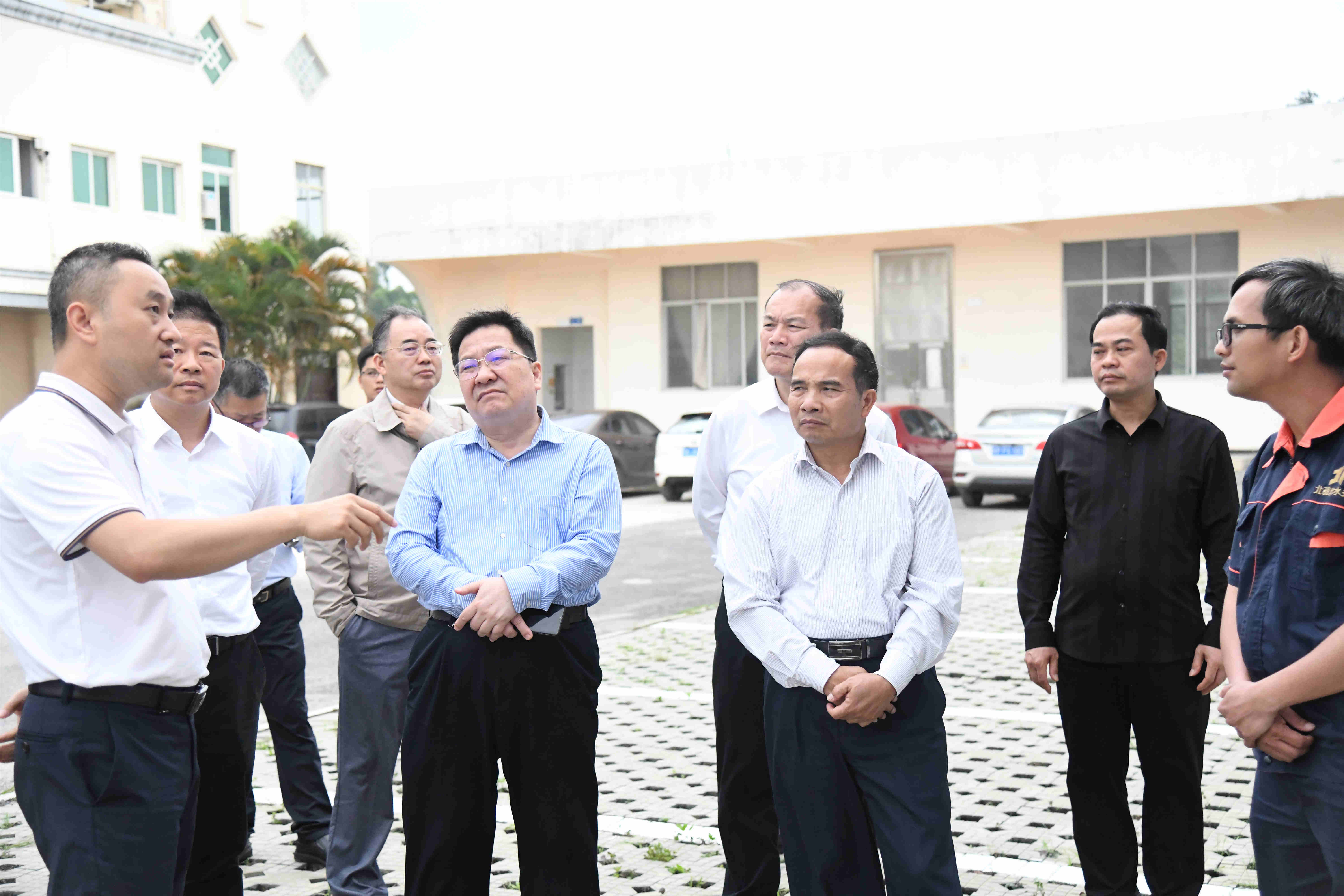 尹建明介紹情況_副本
